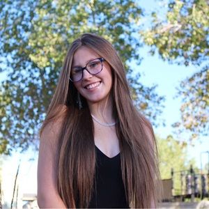 Meet your Posher, Kylee